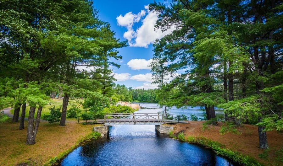 70 Riverside Dr, Allenstown, NH 03275 - 3 Beds, 3 Bath