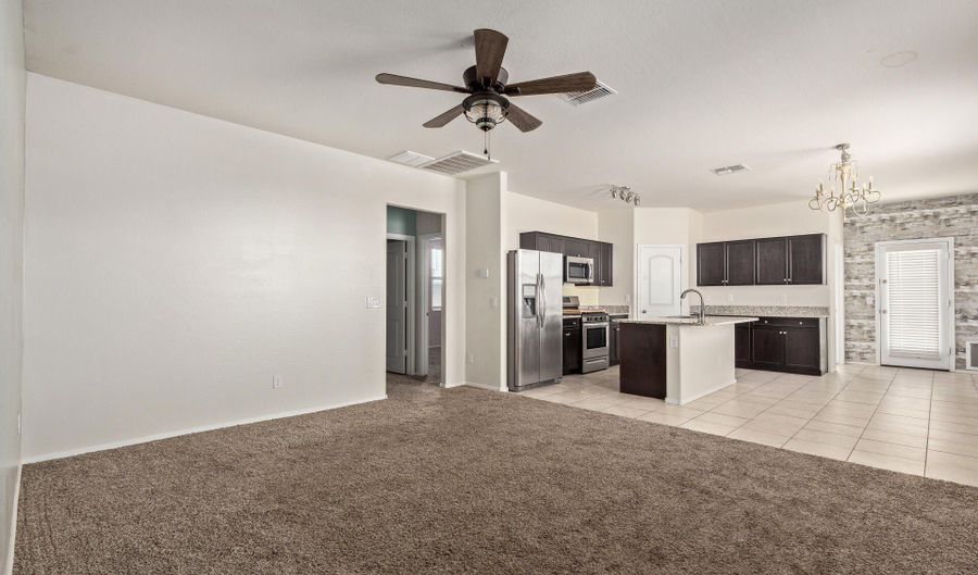 4080 N 309TH Cir, Buckeye, AZ 85396 - 3 Beds, 2 Bath