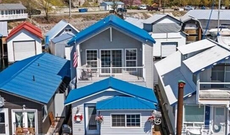 34128 N Scenic Bay D Dock 21, Bayview, ID 83803 - 3 Beds, 2 Bath