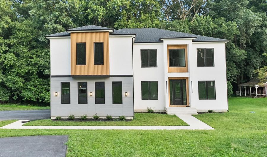 1321 NICODEMUS Rd, Reisterstown, MD 21136 - 6 Beds, 5 Bath