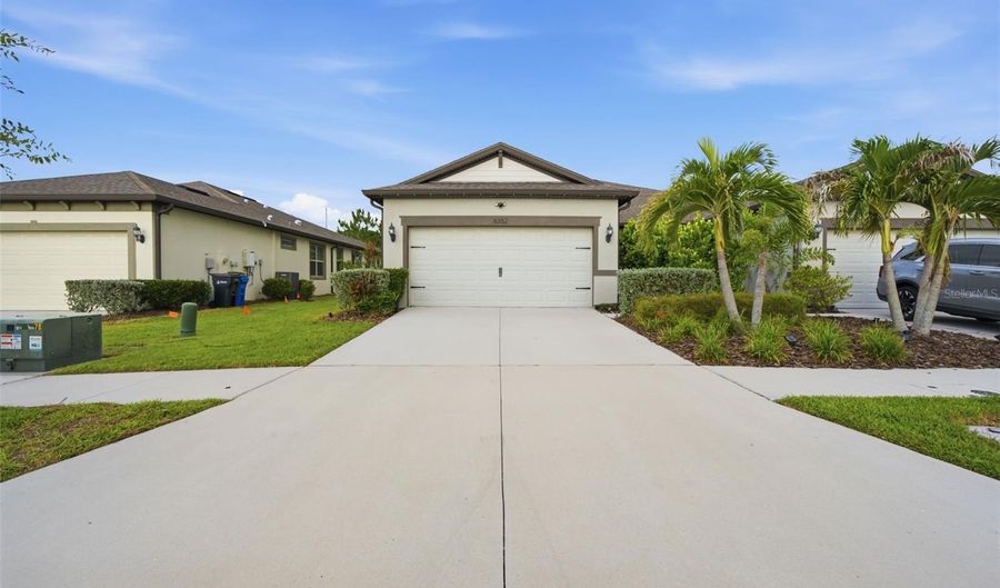 6352 MOORING LINE Cir, Apollo Beach, FL 33572 - 2 Beds, 2 Bath