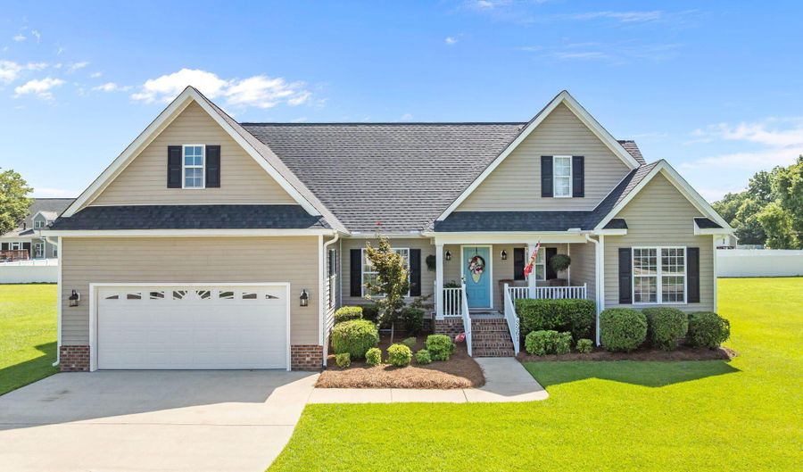 3961 NE College St, Ayden, NC 28513 - 3 Beds, 2 Bath