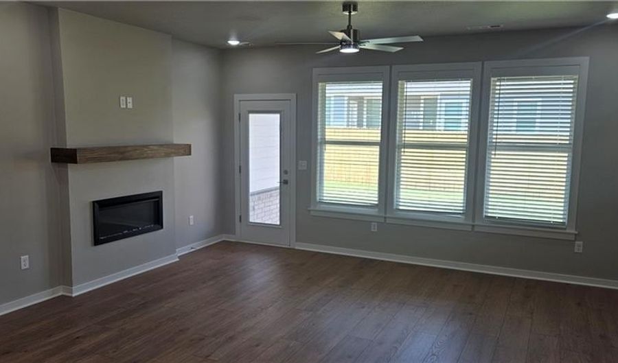 5906 SW Coywolf St, Bentonville, AR 72713 - 3 Beds, 3 Bath