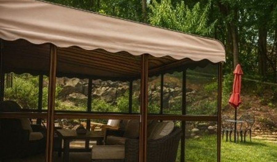 63 Mulford Rd, Andover, NJ 07848 - 1 Beds, 1 Bath