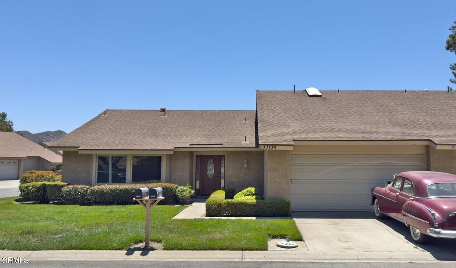 37134 Village 37, Camarillo, CA 93012 - 2 Beds, 2 Bath