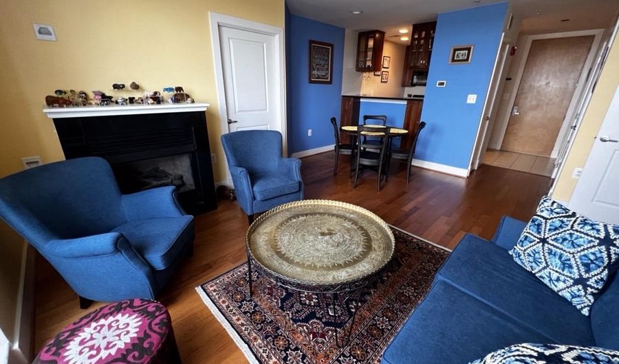 1200 N HARTFORD St 507, Arlington, VA 22201 - 2 Beds, 2 Bath