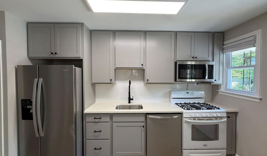 5413 PEMBROKE Ave, Baltimore, MD 21206 - 3 Beds, 2 Bath