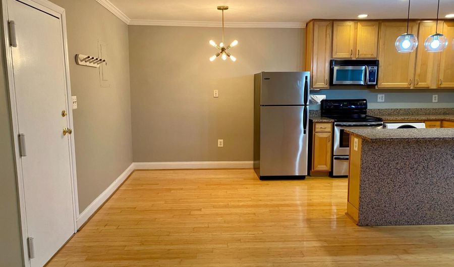33 KENNEDY St NW 302, Washington, DC 20011 - 1 Beds, 1 Bath