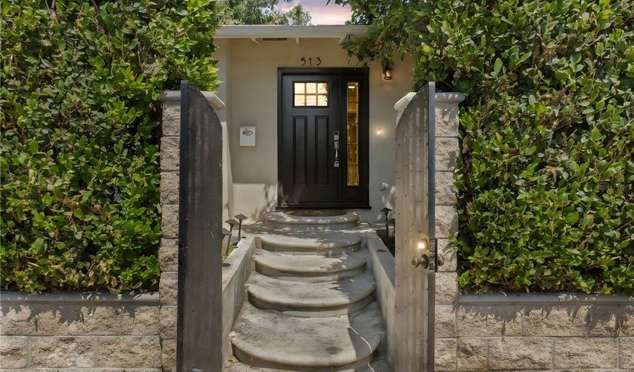 513 W Commonwealth Ave, Alhambra, CA 91801 - 2 Beds, 1 Bath