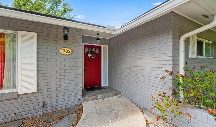 1702 ELAINE Ave, Altamonte Springs, FL 32701 - 4 Beds, 2 Bath