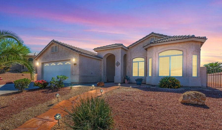2840 La Paloma Dr, Bullhead City, AZ 86429 - 2 Beds, 2 Bath