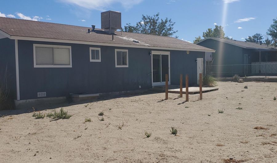 125 Ash St, Hawthorne, NV 89415 - 2 Beds, 1 Bath