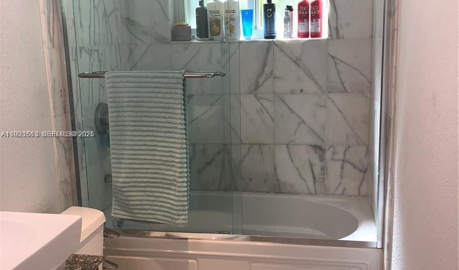 9971 W Bay Harbor Dr 101, Bay Harbor Islands, FL 33154 - 1 Beds, 2 Bath