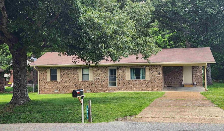 110 Peace Valley Rd, Ash Flat, AR 72513 - 3 Beds, 2 Bath