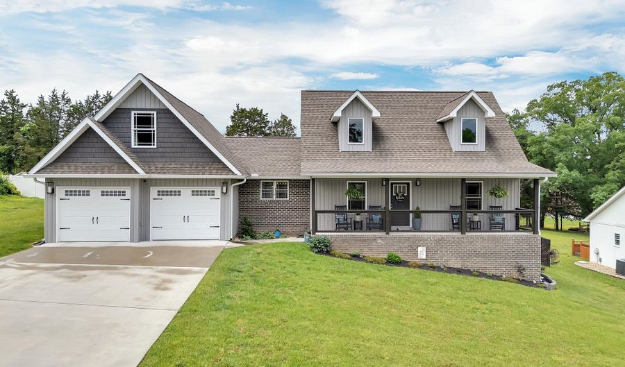 114 County Rd 7030, Athens, TN 37303 - 3 Beds, 3 Bath