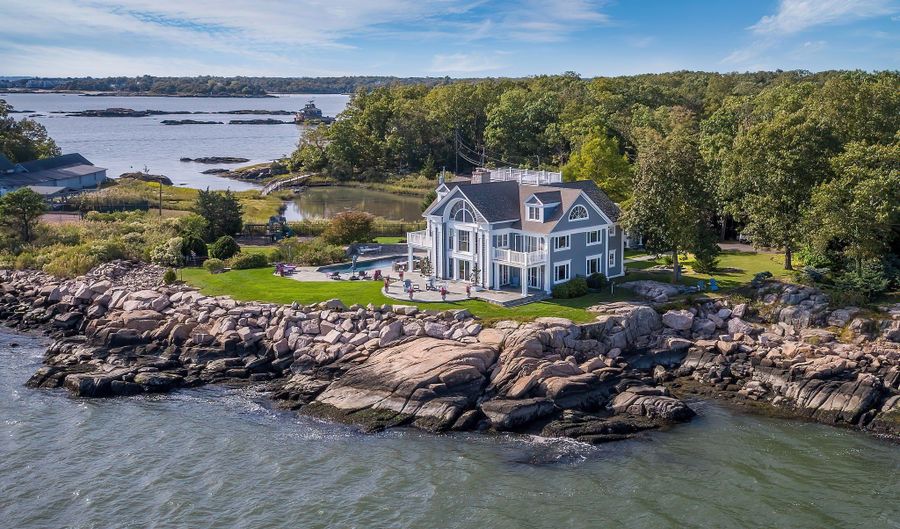 84 Johnsons Point Rd, Branford, CT 06405 - 6 Beds, 7 Bath