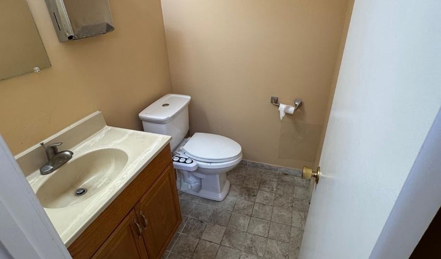 7006 EVERGREEN Ct 3, Annandale, VA 22003 - 0 Beds, 0 Bath