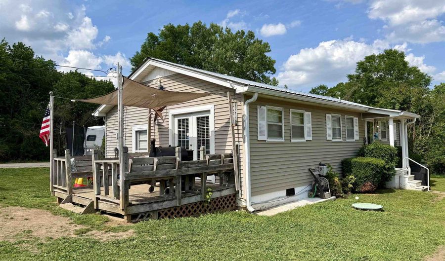 178 FRONT St, Bethel Springs, TN 38315 - 2 Beds, 1 Bath