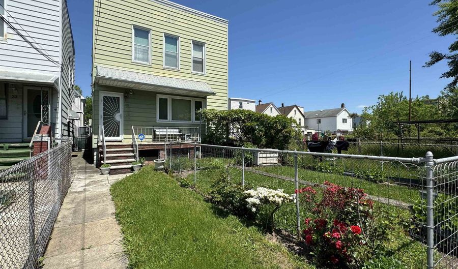 35 E 26TH St, Bayonne, NJ 07002 - 0 Beds, 0 Bath