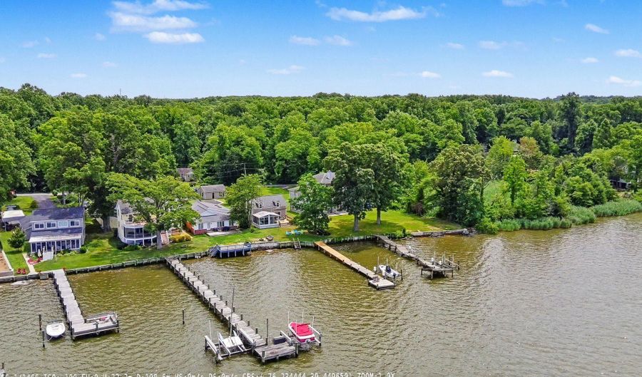 2028 PARK BEACH Dr, Aberdeen, MD 21001 - 4 Beds, 2 Bath
