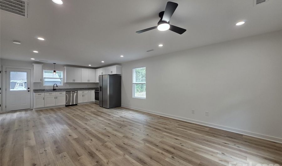 1117 Wiscassett St, Albemarle, NC 28001 - 2 Beds, 2 Bath