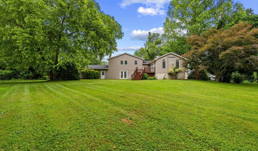 2700 HUNTING RIDGE Ct, Baldwin, MD 21013 - 3 Beds, 3 Bath
