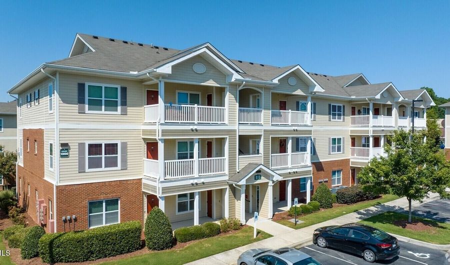 1000 Broadstone Way A2, Apex, NC 27502 - 1 Beds, 1 Bath