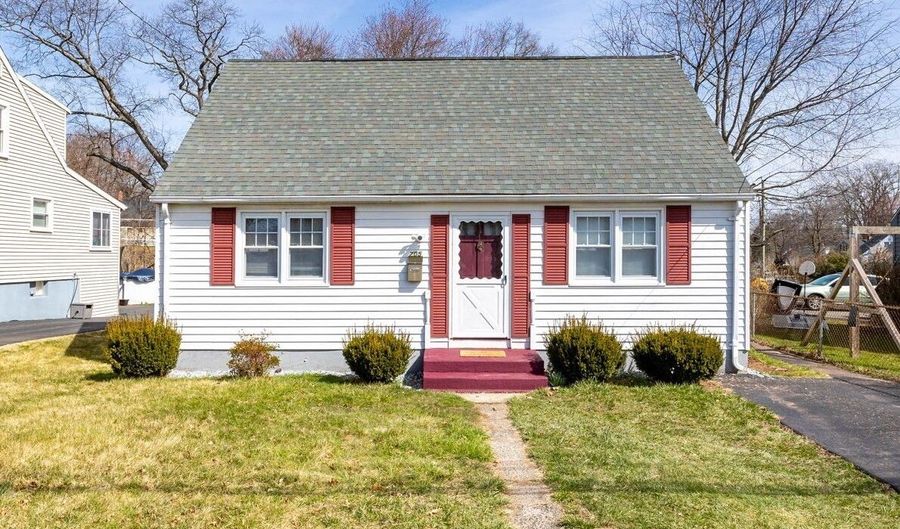 205 Governor St, New Britain, CT 06053 - 4 Beds, 2 Bath