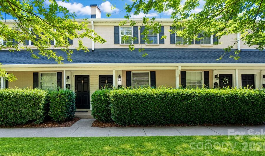 1224 Green Oaks Ln F, Charlotte, NC 28205 - 2 Beds, 2 Bath