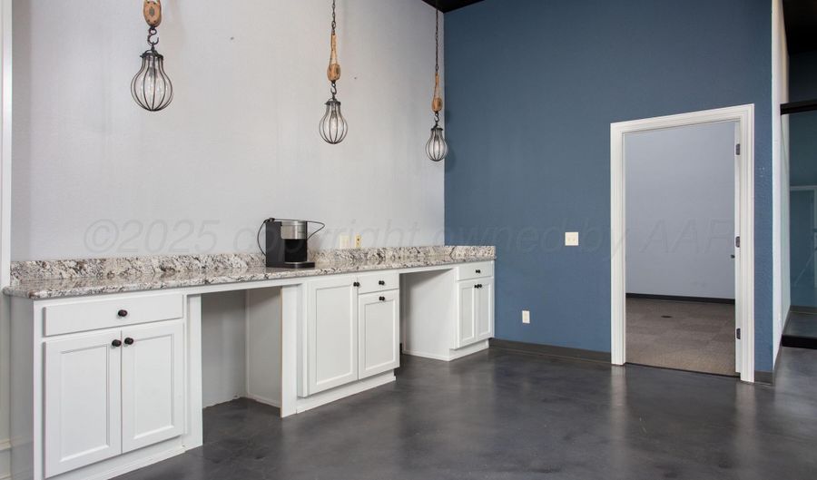 8501 SW 34TH Ave 300, Amarillo, TX 79121 - 0 Beds, 0 Bath