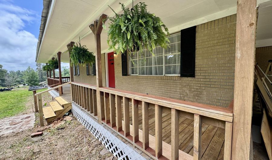 600 MS-368, Blue Mountain, MS 38610 - 3 Beds, 2 Bath