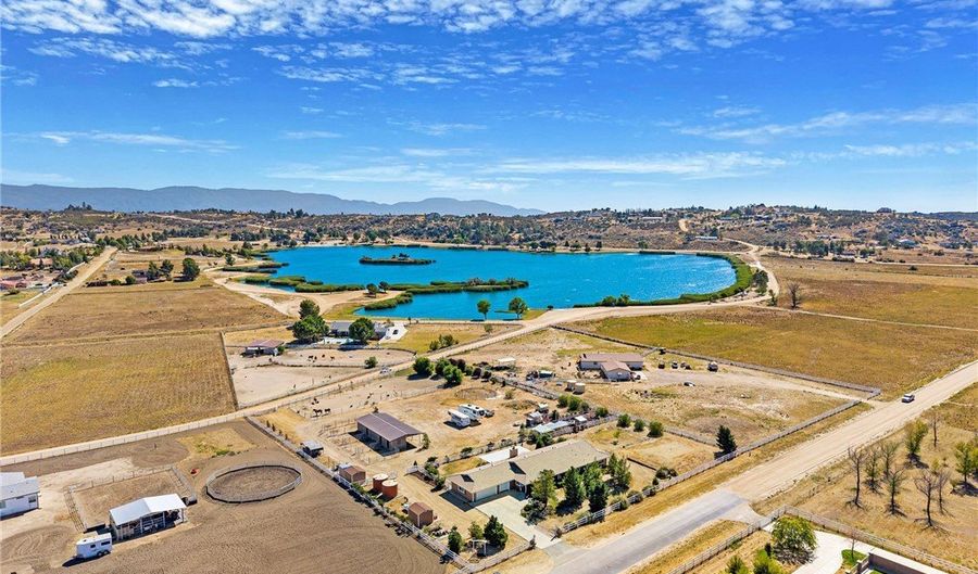 49701 Sky Hbr, Aguanga, CA 92536 - 4 Beds, 3 Bath