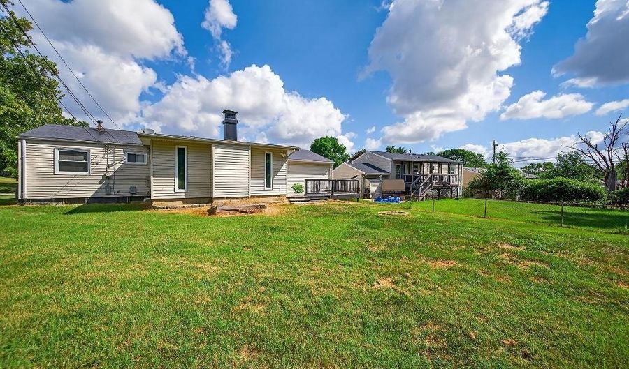 608 Mount Vernon Dr, Arnold, MO 63010 - 3 Beds, 2 Bath