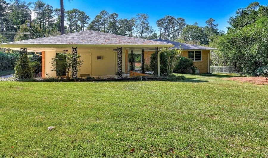 632 Canterbury Dr, Augusta, GA 30909 - 3 Beds, 2 Bath