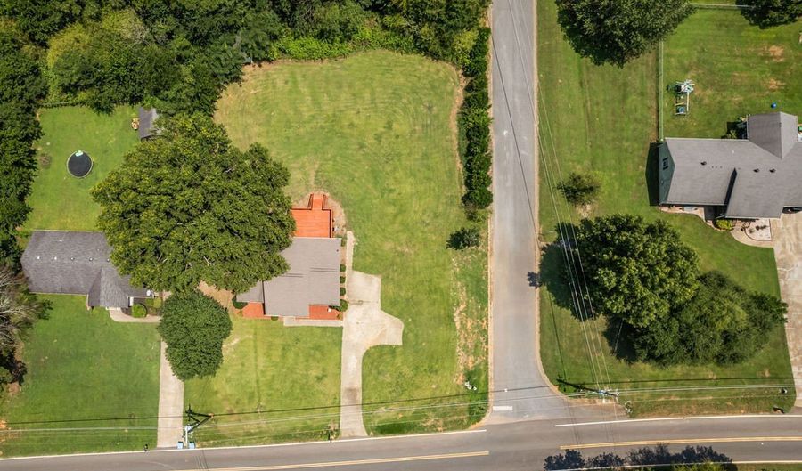 135 Manning Mill Rd NW, Adairsville, GA 30103 - 3 Beds, 2 Bath