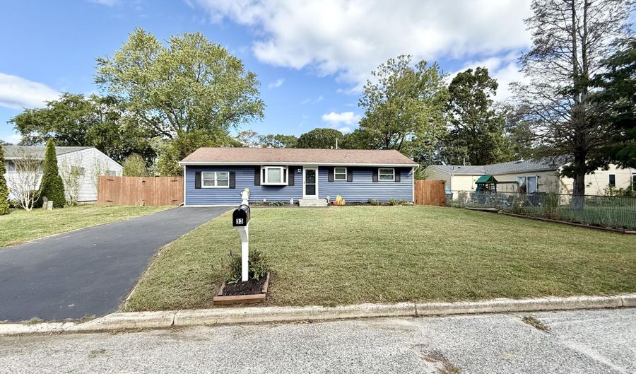 33 Anchorage Blvd, Bayville, NJ 08721 - 2 Beds, 1 Bath
