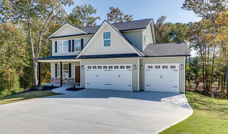 104 Pawleys Ct, Anderson, SC 29625 - 3 Beds, 3 Bath