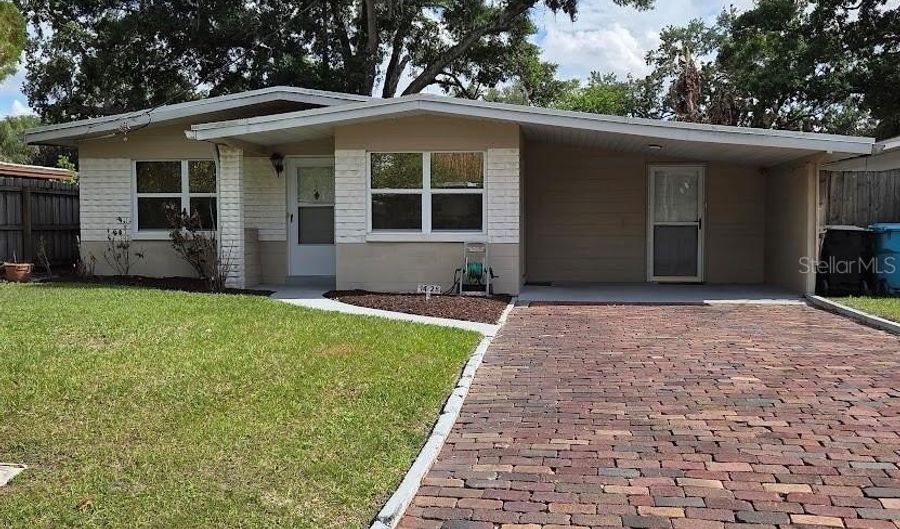 1428 DANN St, Orlando, FL 32804 - 3 Beds, 2 Bath