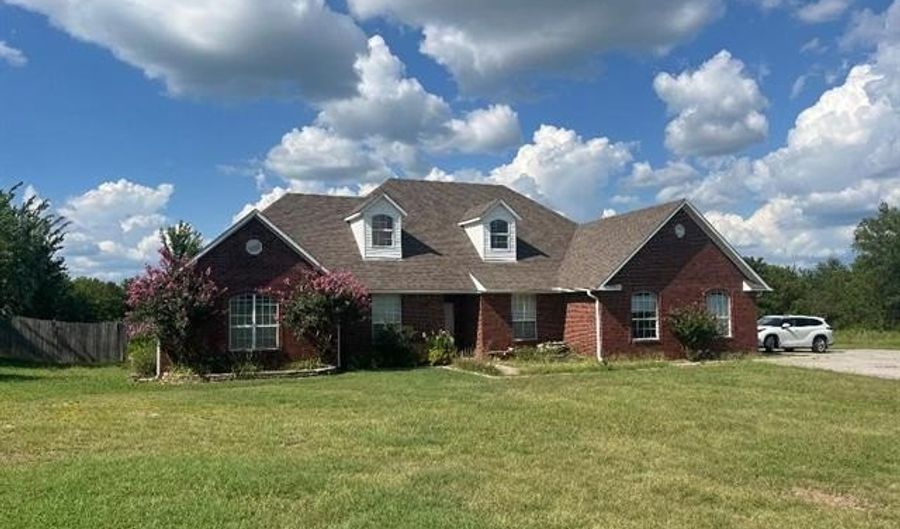 5648 Myall, Ardmore, OK 73401 - 4 Beds, 2 Bath