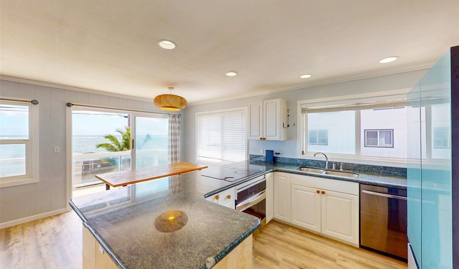 53-898 Kamehameha Hwy, Hauula, HI 96717 - 4 Beds, 2 Bath