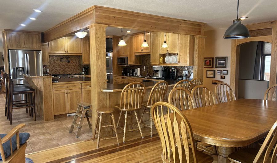 605 1st Ave, Bison, SD 57620 - 6 Beds, 4 Bath