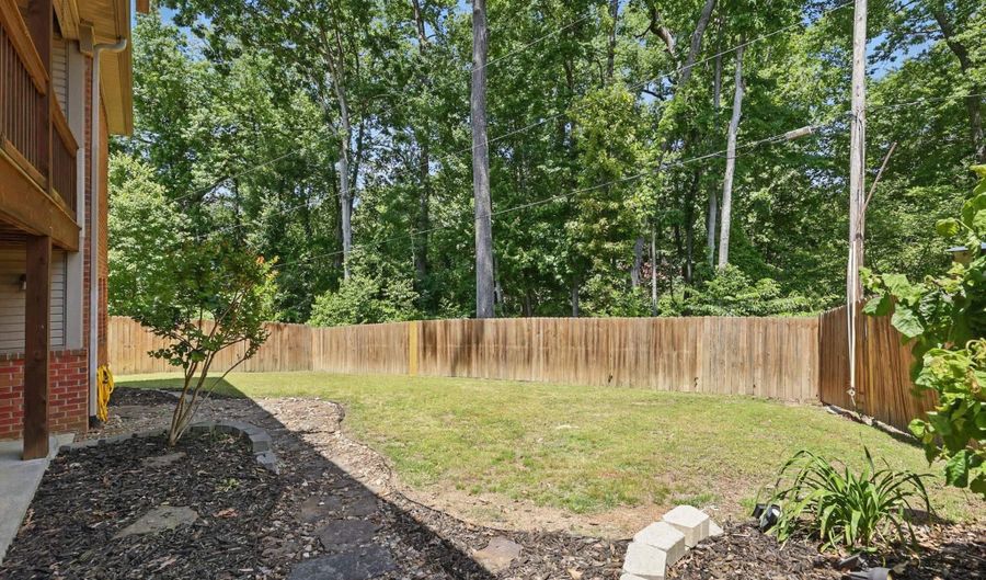 2716 Juniper Dr, Benton, AR 72015 - 3 Beds, 3 Bath