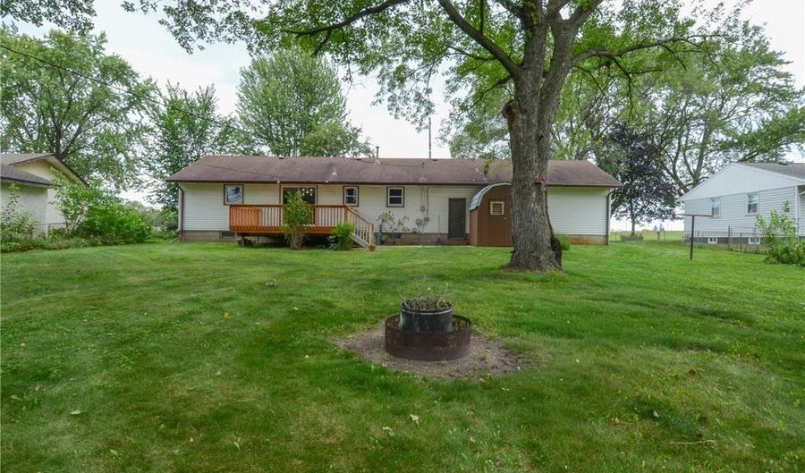 3860 7th Ave, Anoka, MN 55303 - 2 Beds, 2 Bath