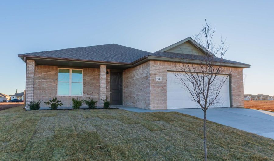 7511 Beck Dr, Amarillo, TX 79119 - 3 Beds, 2 Bath