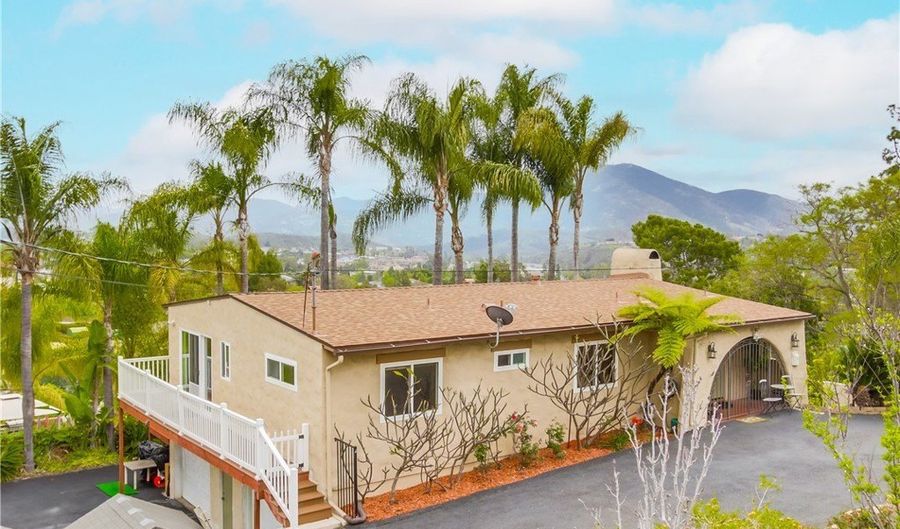 10549 Queen Ave, La Mesa, CA 91941 - 4 Beds, 3 Bath