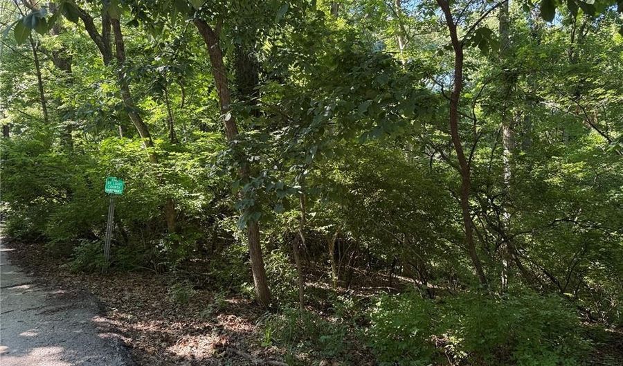 691 Castlecliff Rd, Ballwin, MO 63021 - 0 Beds, 0 Bath