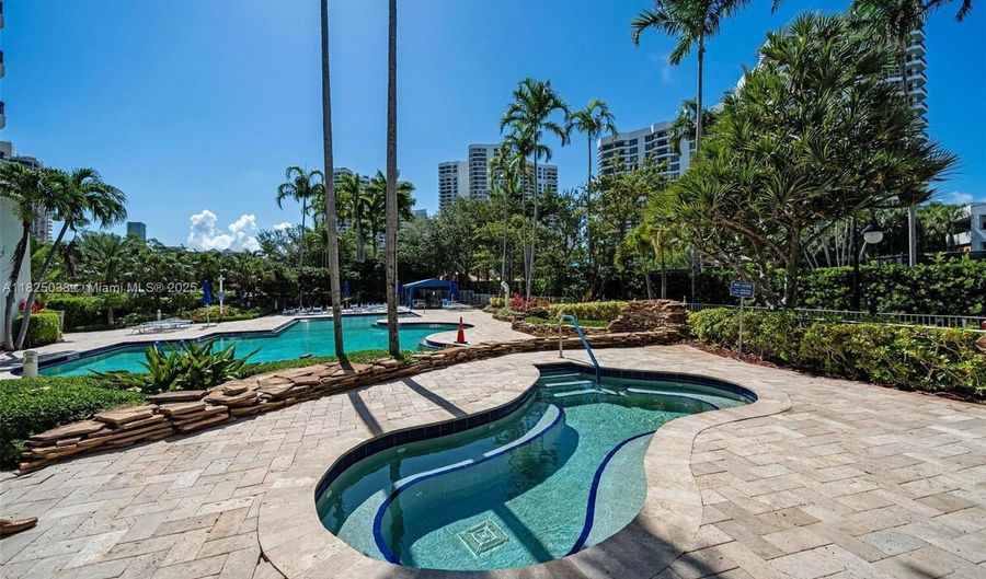 3500 Mystic Pointe Dr 1702, Aventura, FL 33180 - 2 Beds, 2 Bath