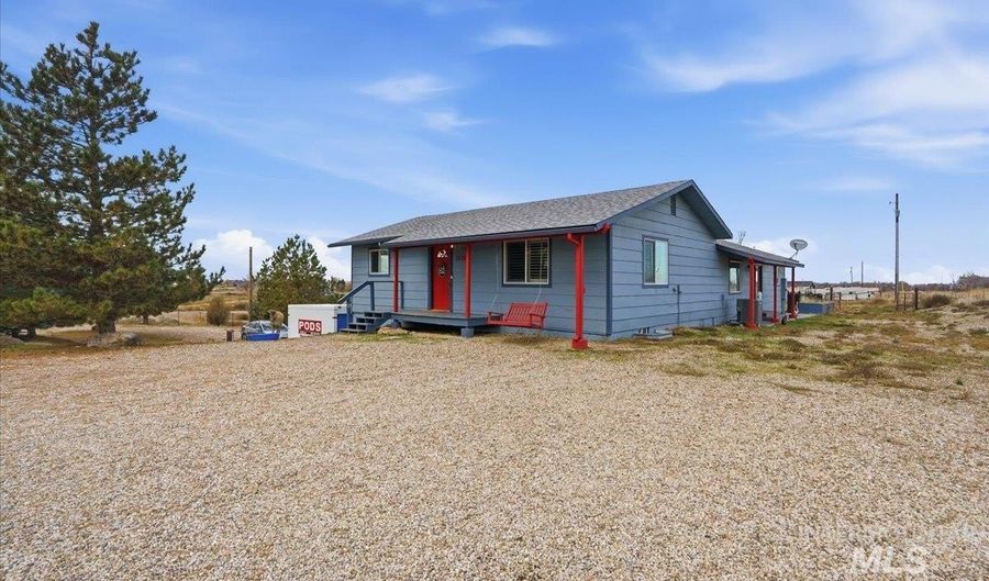16706 Sand Hollow Rd, Caldwell, ID 83607 - 3 Beds, 2 Bath