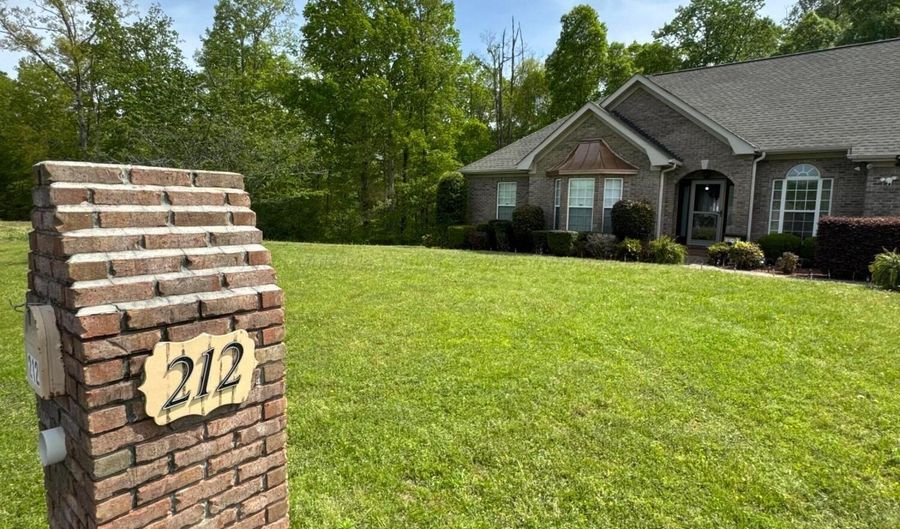 212 WESTRIDGE Dr, Addison, AL 35540 - 3 Beds, 3 Bath