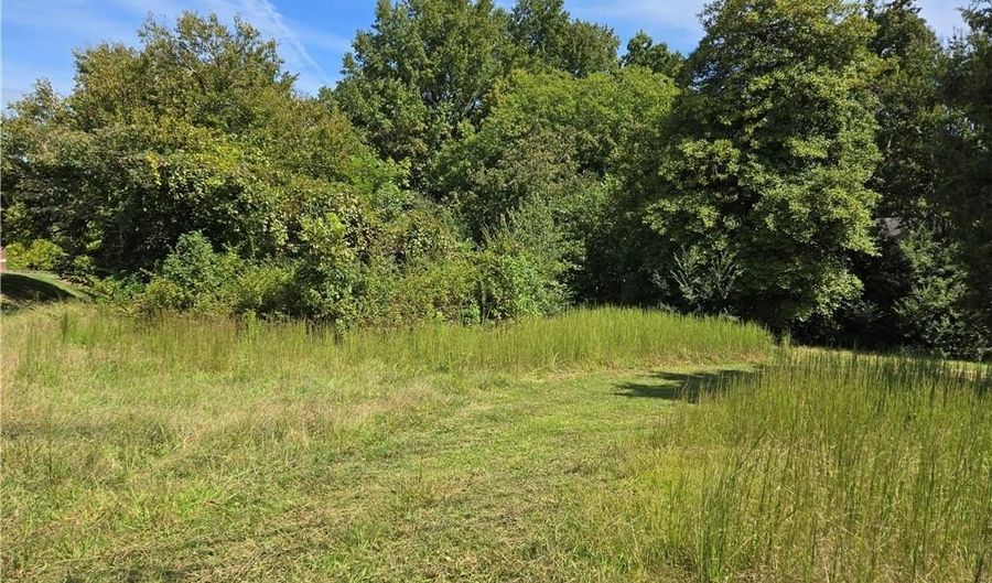 10538 N Main St, Archdale, NC 27263 - 0 Beds, 0 Bath